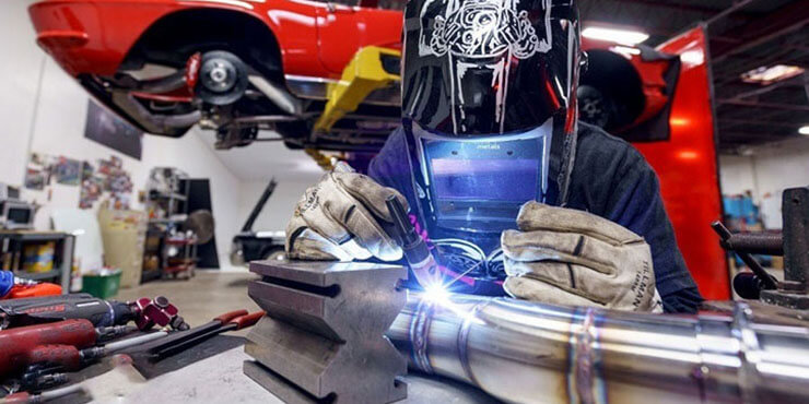 Wł&oacute;kajnik laserowy